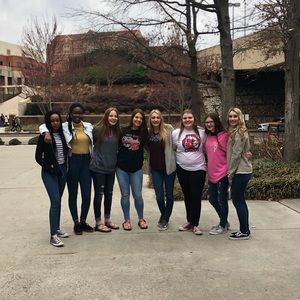 Meet your Posher, Haley